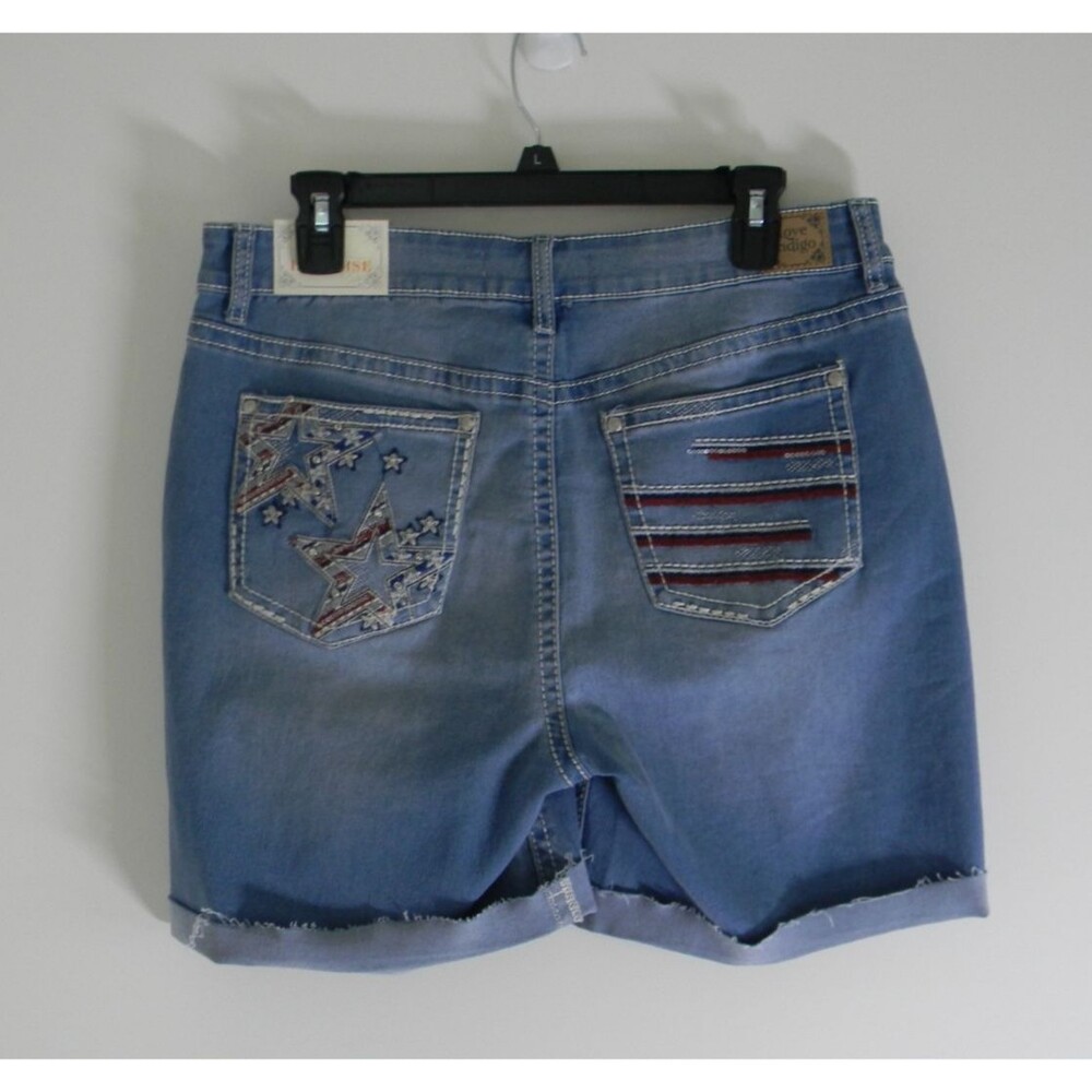 Love Indigo Women's Size 12 Patriotic Denim Blue Cuffed Embroidered Shorts NWT